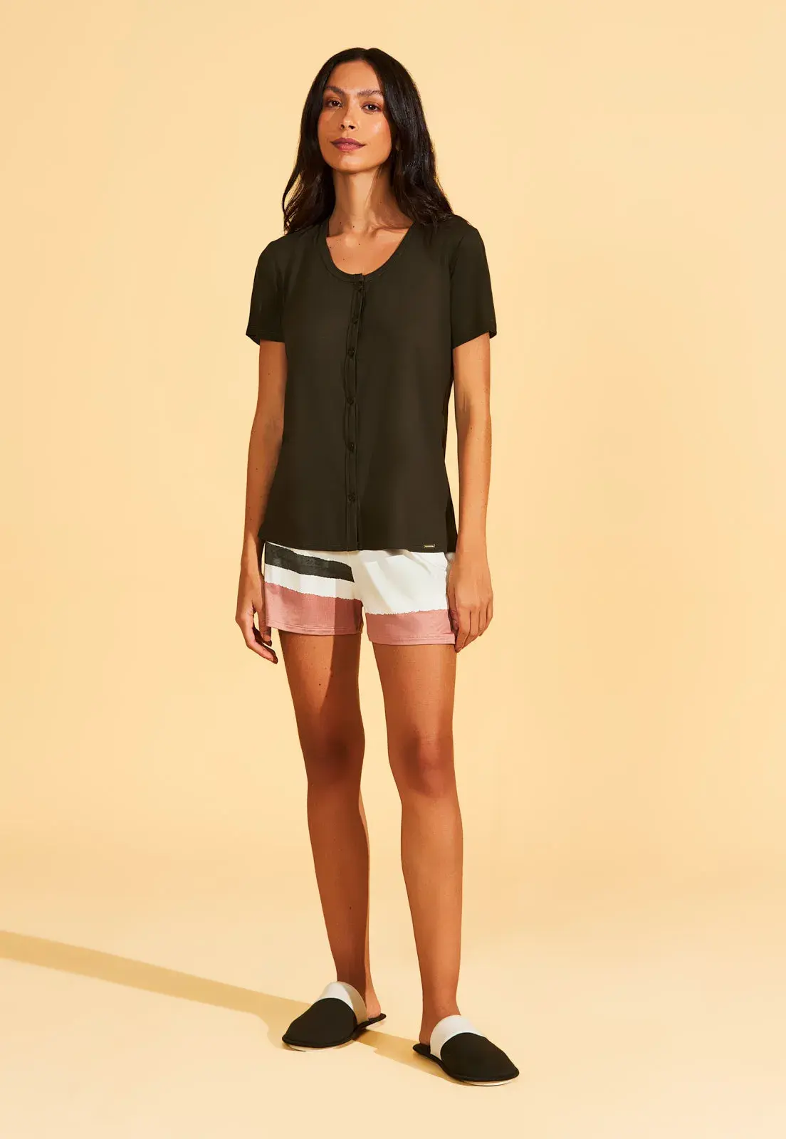 Pijama Aberto de Viscose com Shorts New Skin Recco