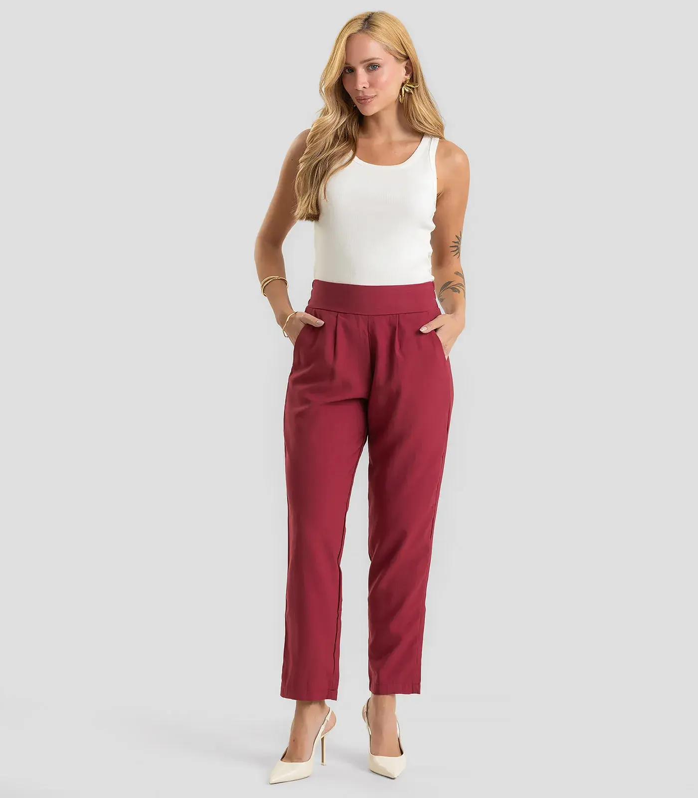 Calça Pantalona Feminina Em Alfaiataria Dianna Vermelho