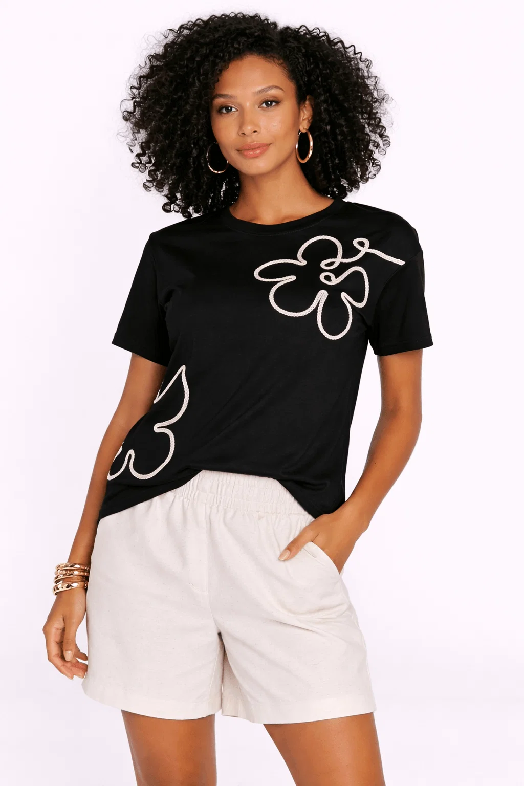 Blusa Manga Curta Bordada Flor Dupla - Preto