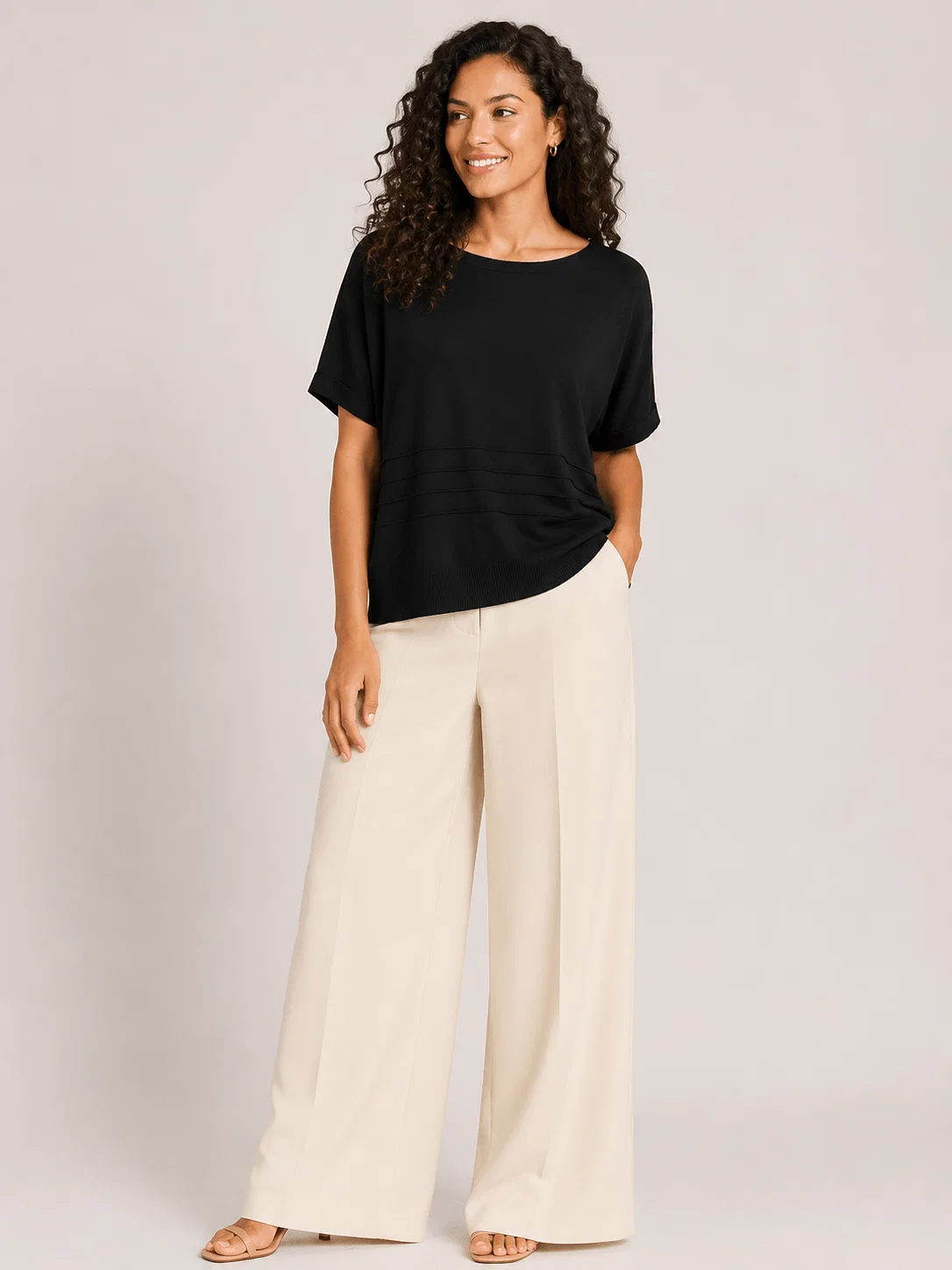 Blusa Tricot Ampla Manga Raglan - Preto