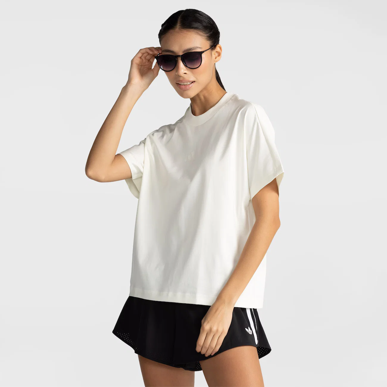 Camiseta Adidas Soft Lux Feminina — imagem 1