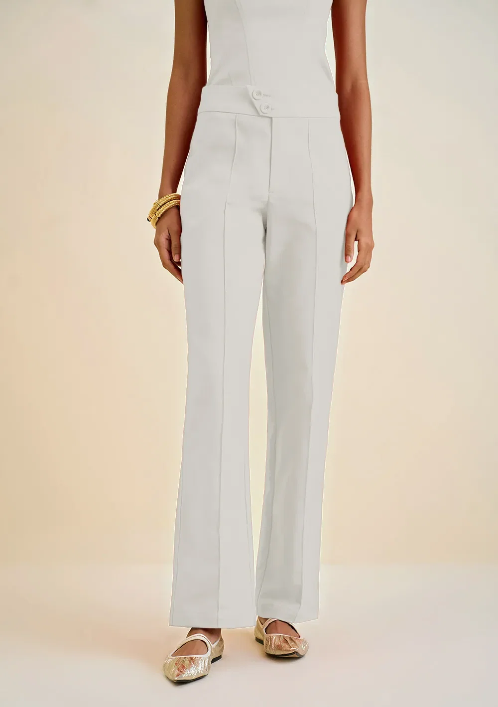 Calça Morena Rosa Reta Cós Alto Detalhe Cós Off White — imagem 1