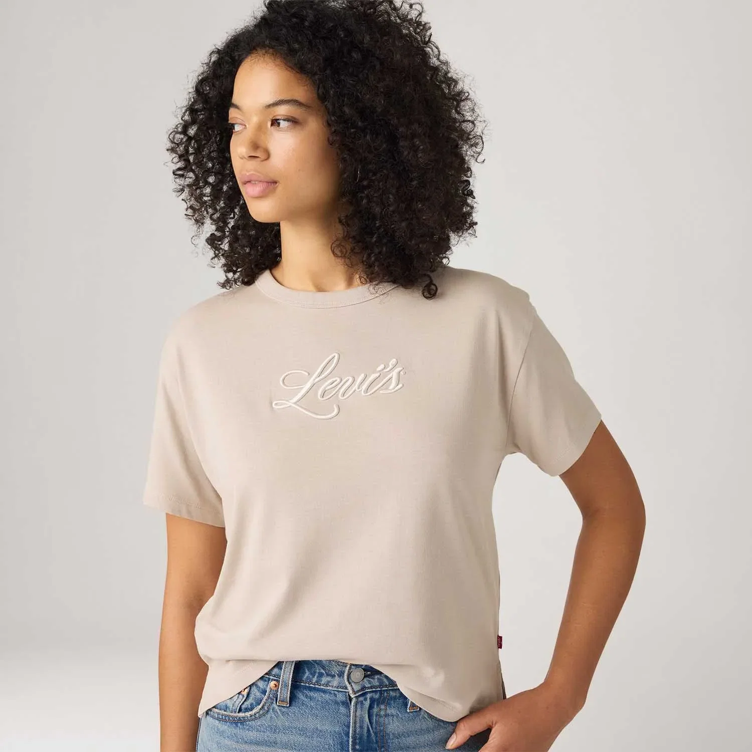 Camiseta Levi's® Graphic Vintage Tee Bege Manga Curta — imagem 1