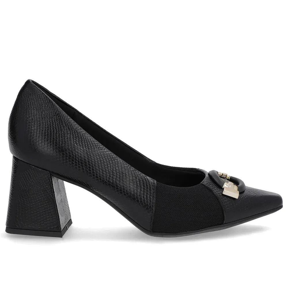 Scarpin Preto Couro Detalhe Textura