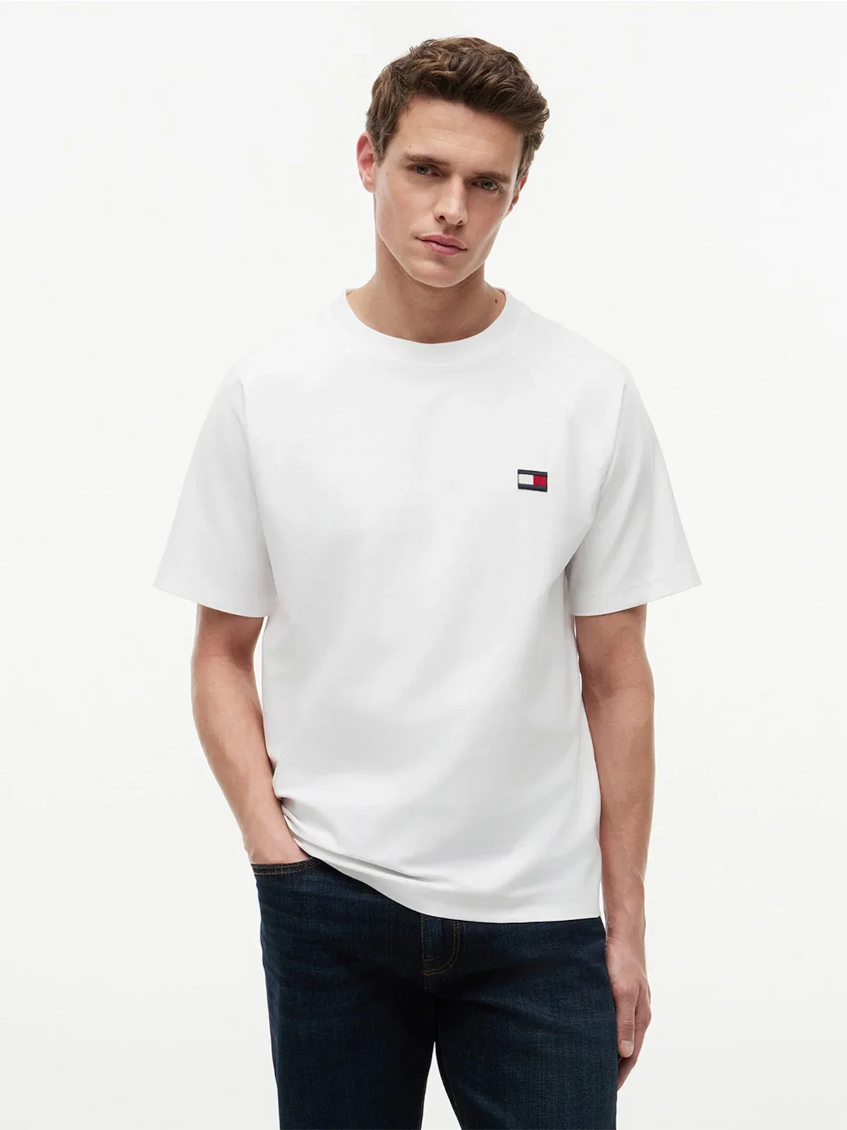 Camiseta Estampa Bandeira no Peito — imagem 1