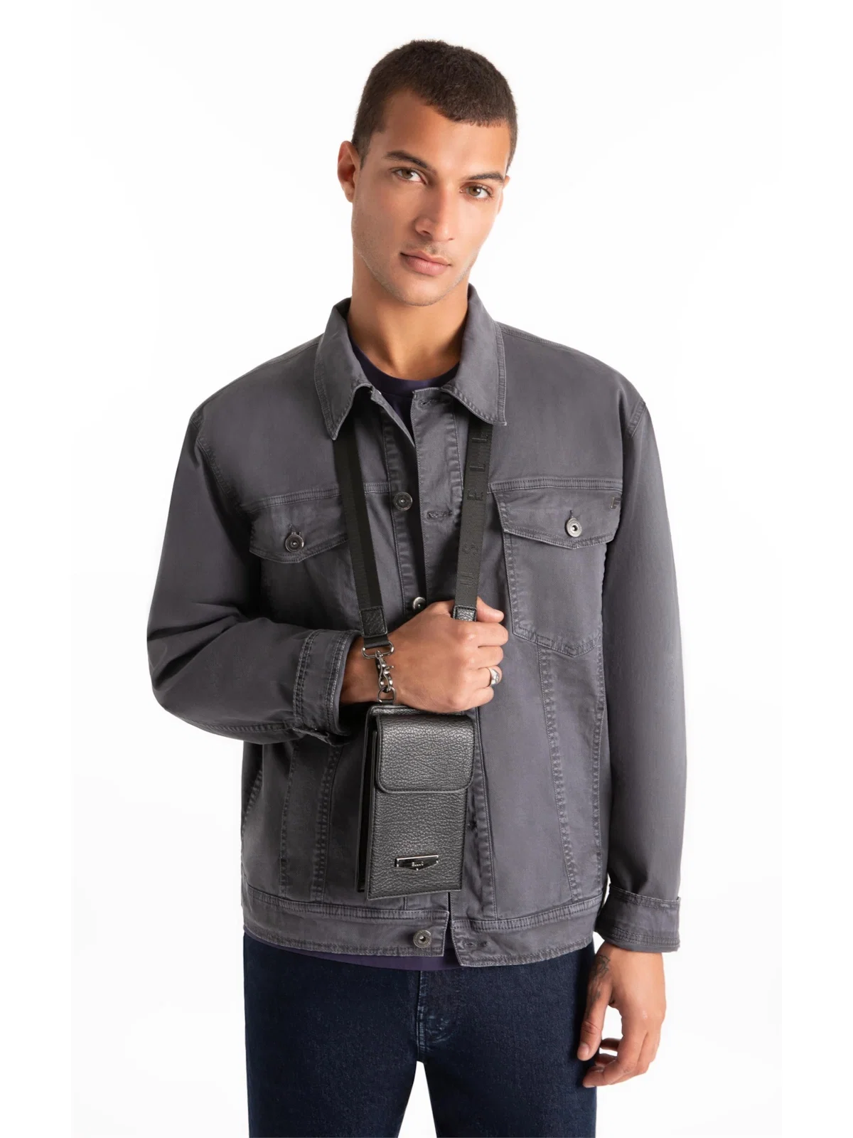 Bolsa Pouch Bag Dante Preto