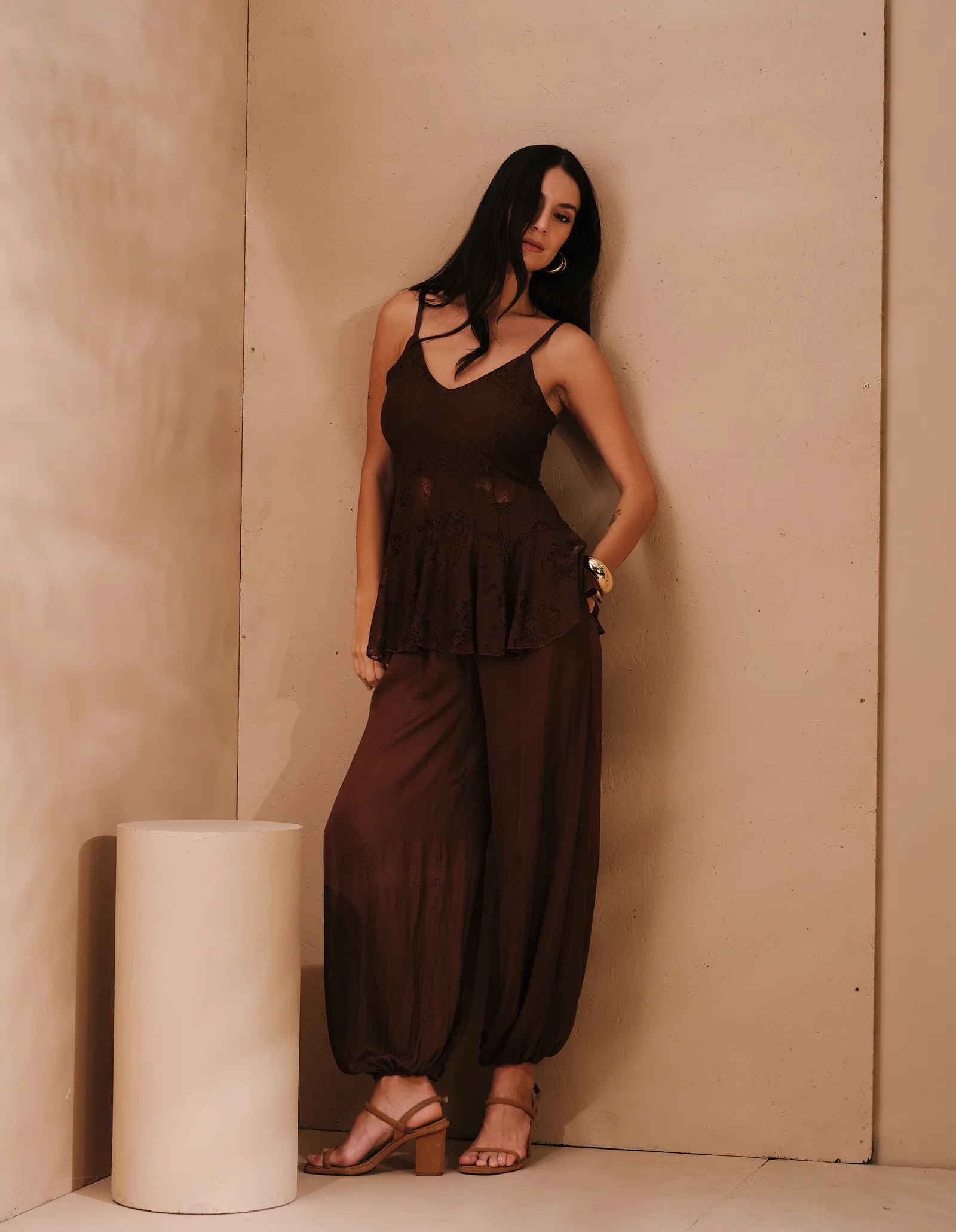 Blusa Alça Fina Renda Devorê - Cafe