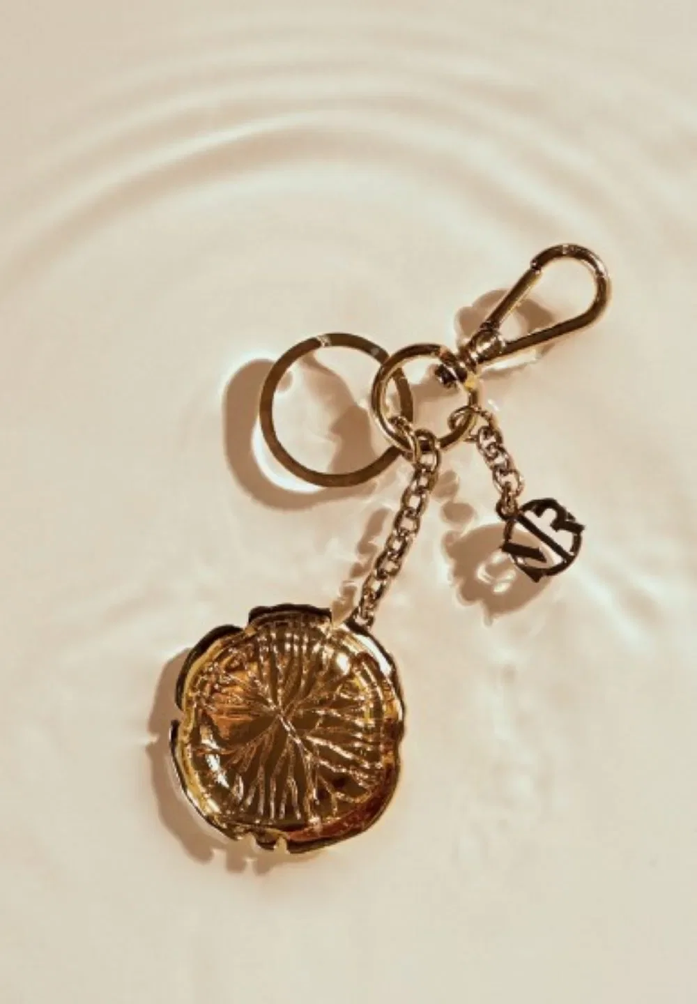 Chaveiro Morena Rosa Metal Personalizado Morena Rosa Dourado