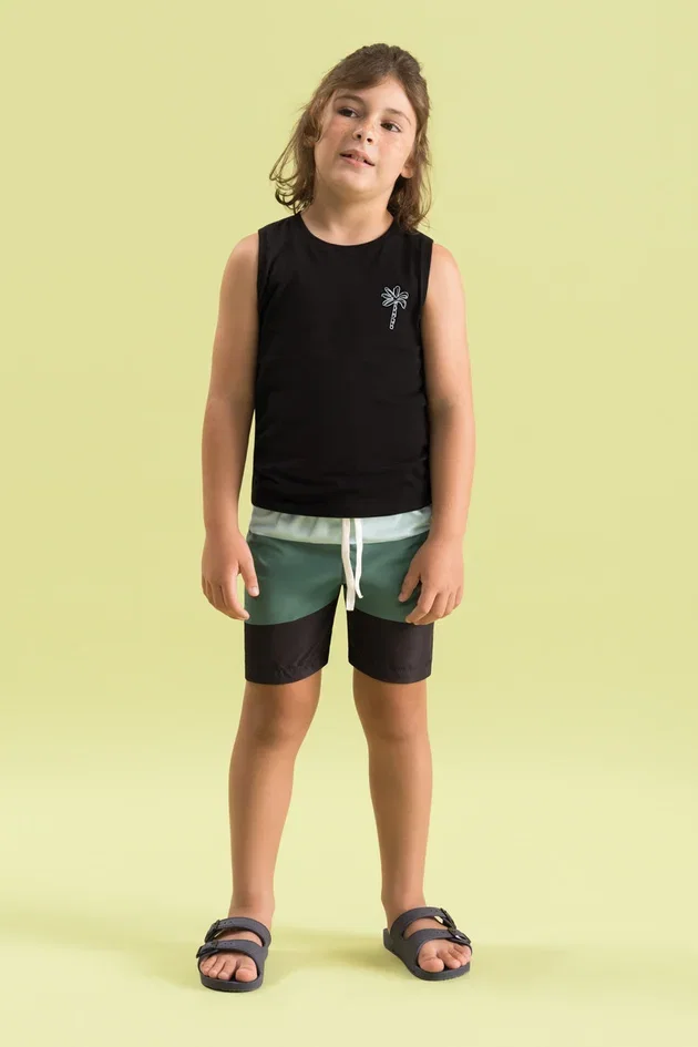 Conjunto Infantil Regata Estampada em Algodão e Bermuda Tactel Listrada