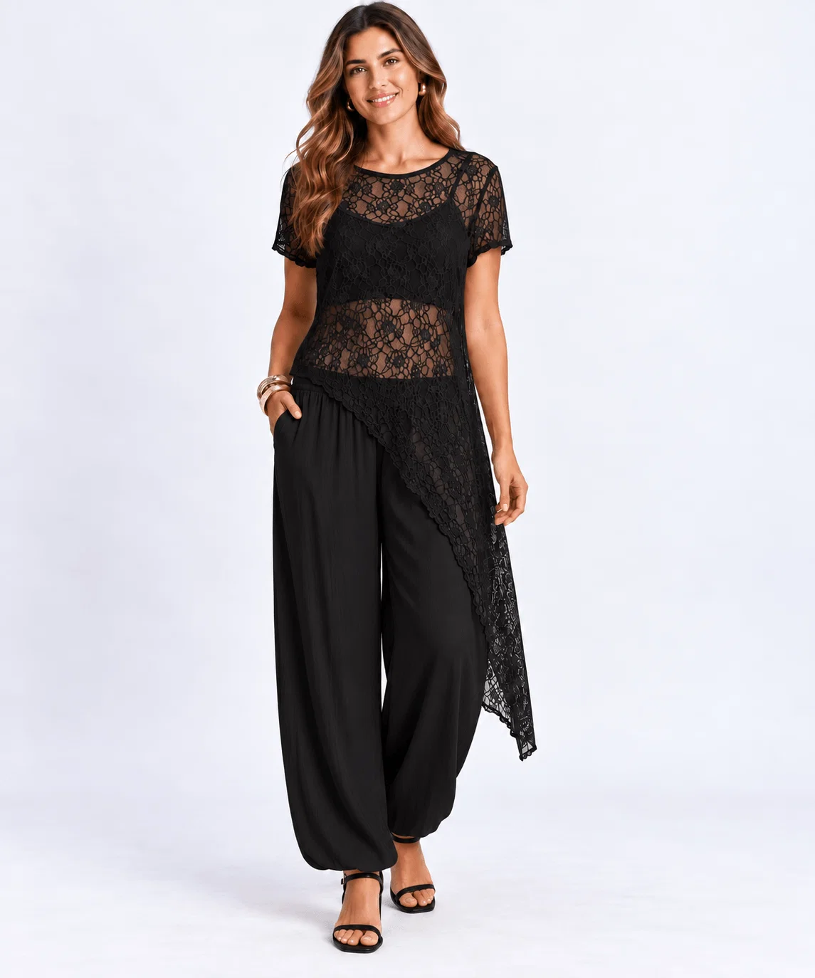 Blusa Assimétrica Renda Com Transparência - Preto