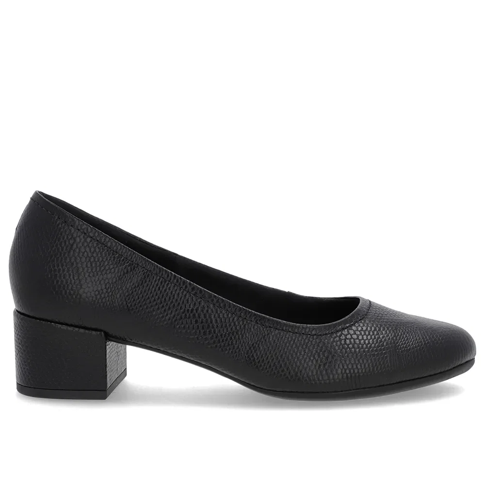 Scarpin Preto Couro Bico Redondo Básico