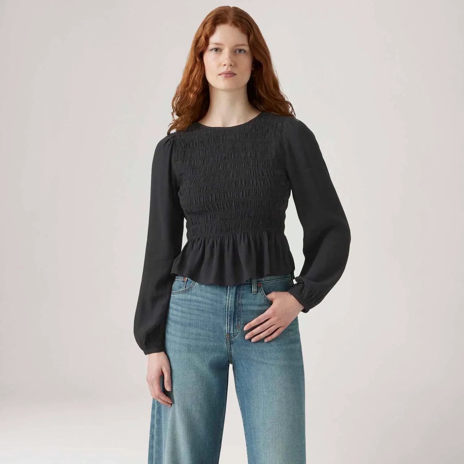 Blusa Levi's® Fleur Smocked Preta Manga Longa