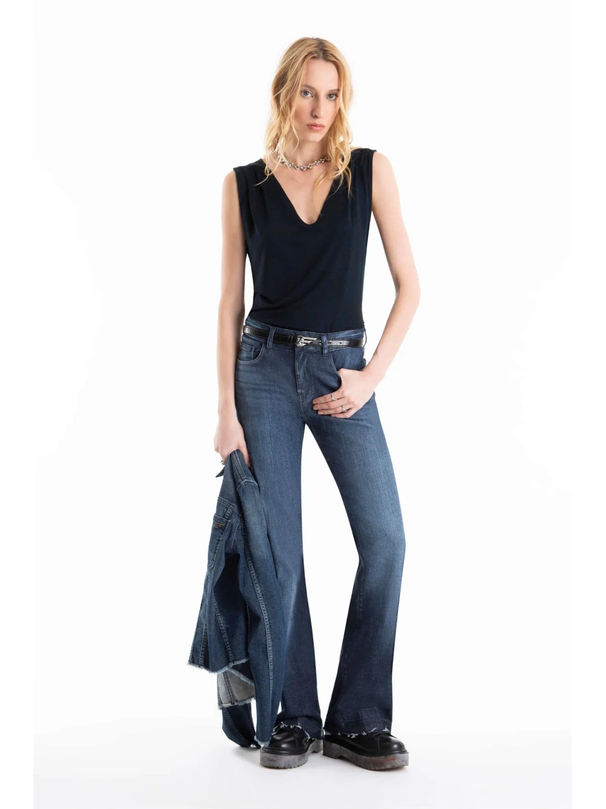 Calça Dark Indigo Elastic 1849-Escuro C/ Grampos — imagem 1