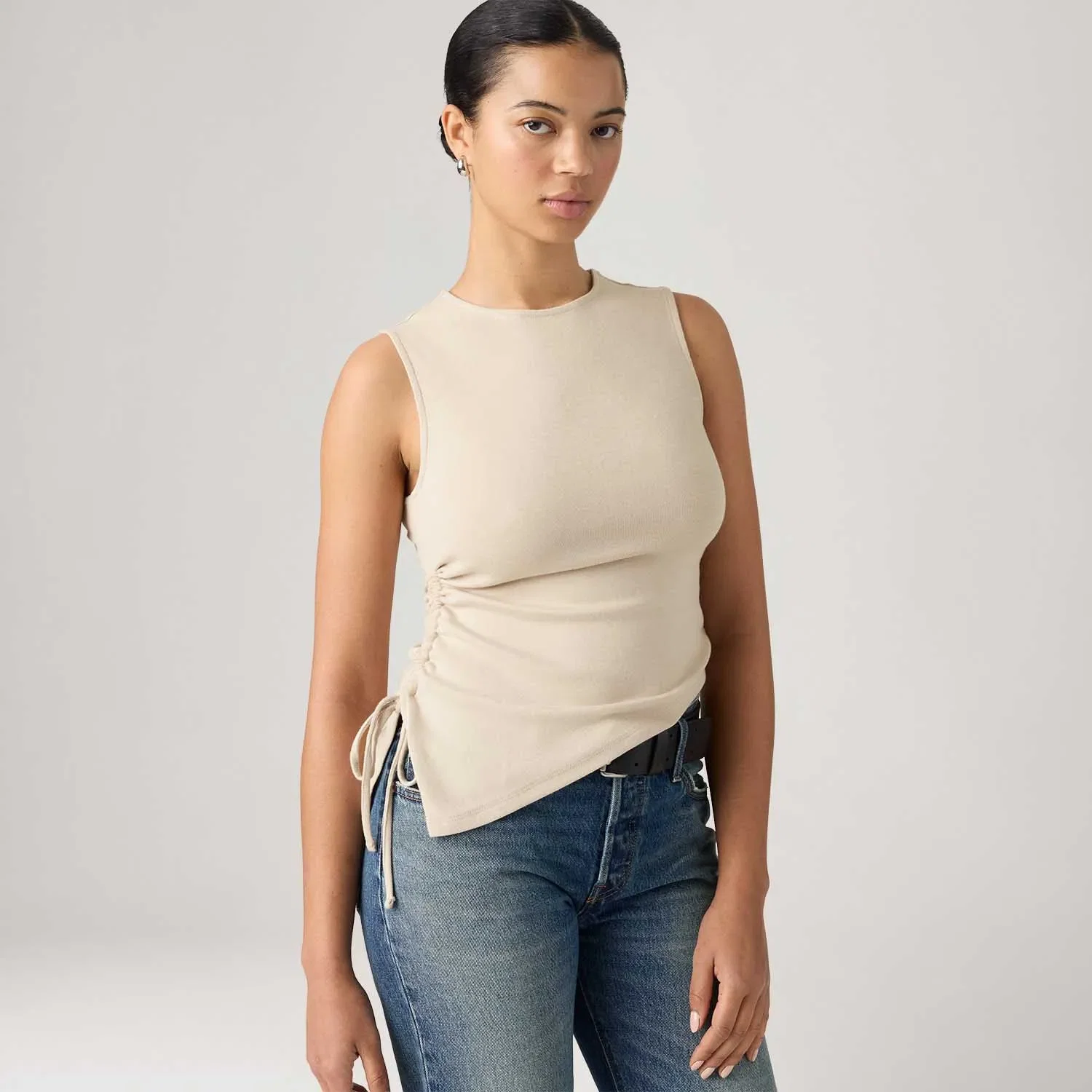 Blusa Levi's® Alila Assimétrica Bege — imagem 1