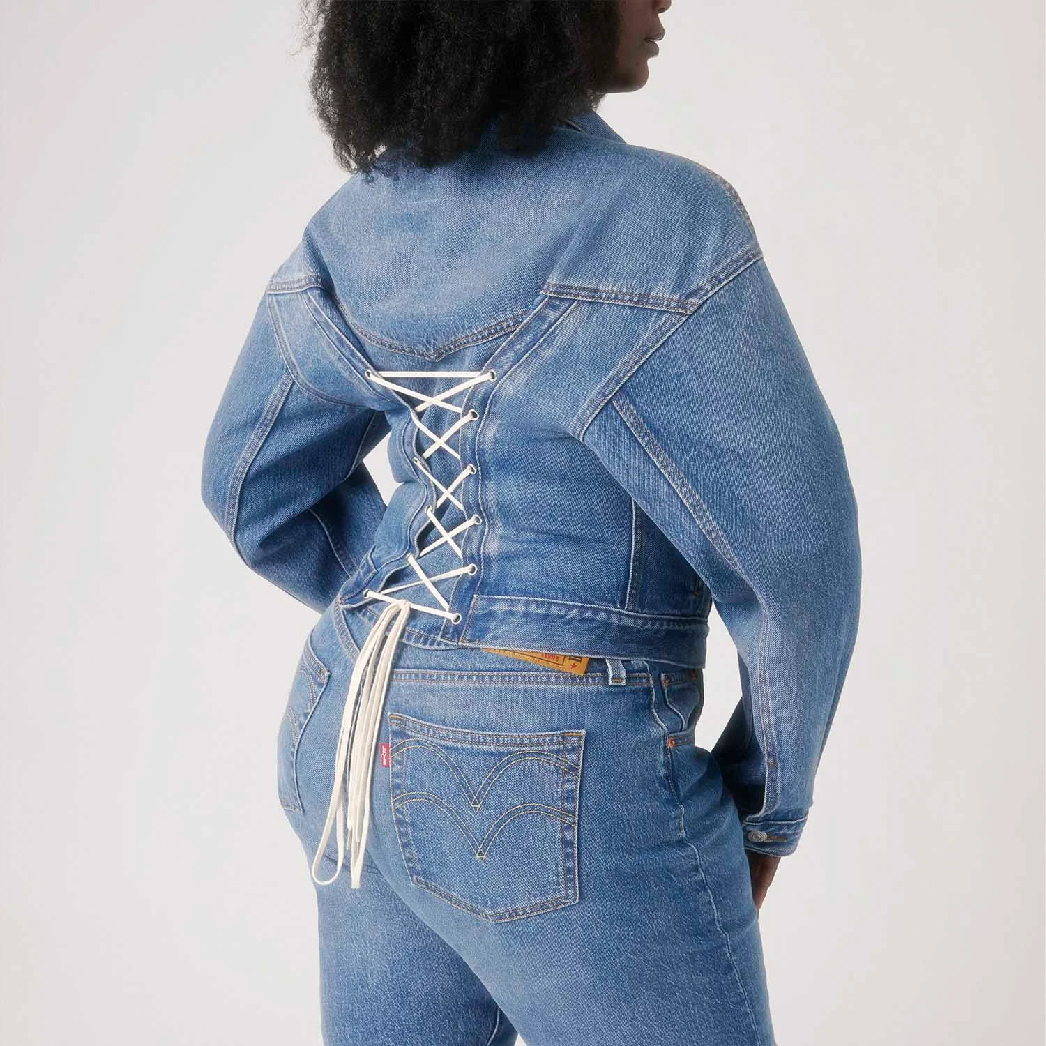 Jaqueta Jeans Levi's® Trucker Blue Lace Up Lavagem Clara — imagem 1