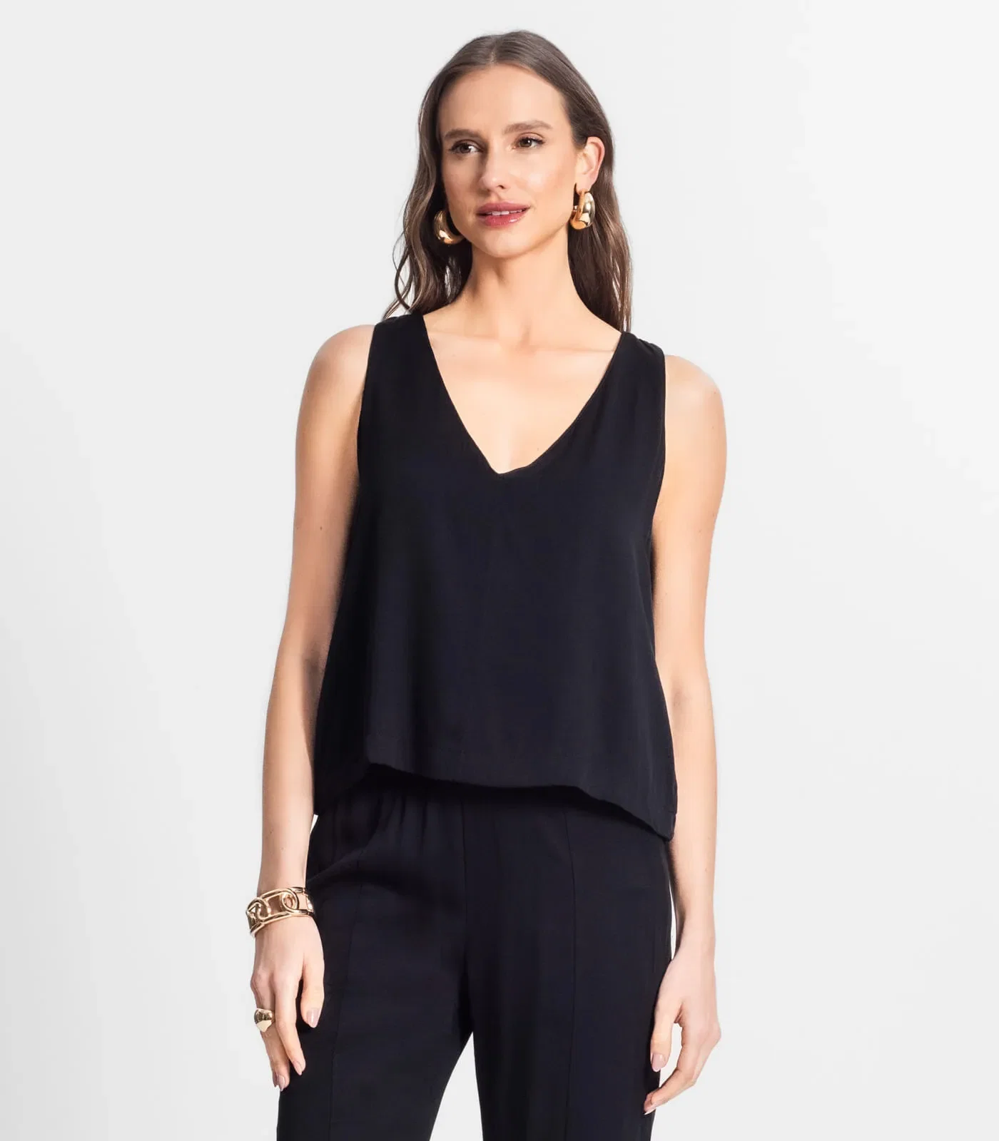 Regata Feminina Decote V Em Viscose Endless Preto