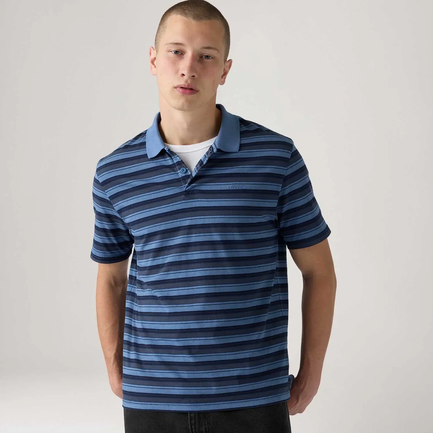 Polo Levi's® Authentic Listrado Azul Manga Curta — imagem 1