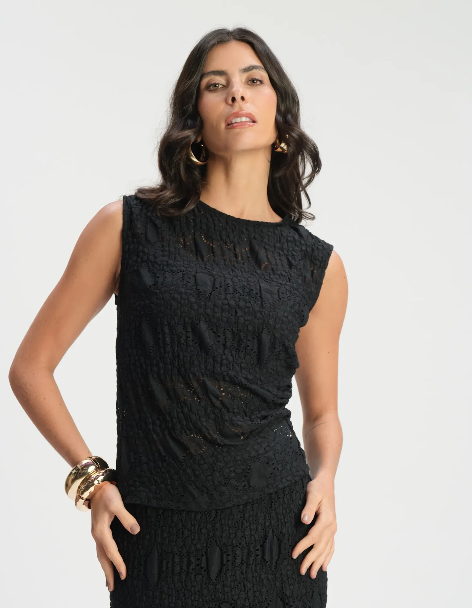 Blusa Alça Larga Rendada - Preto