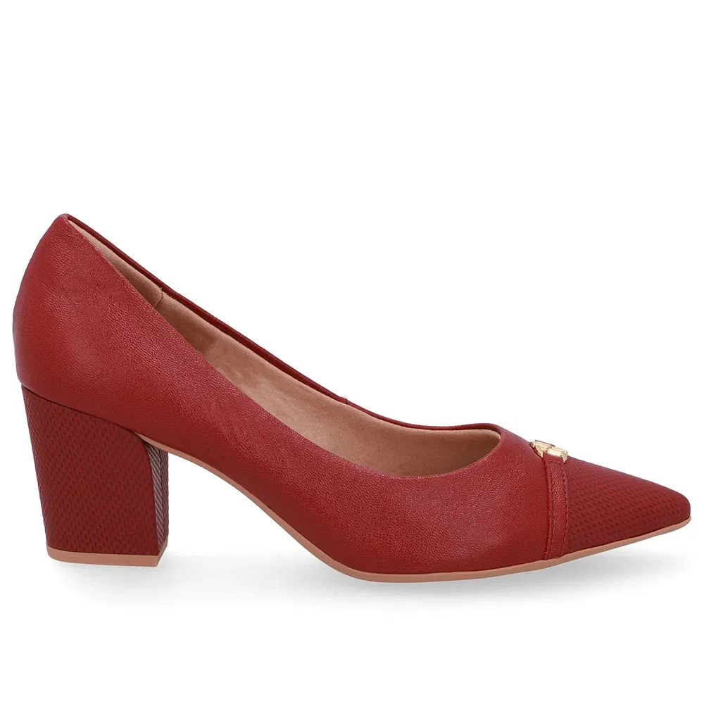 Scarpin Couro Vermelho Bico Fino Enfeite — imagem 1
