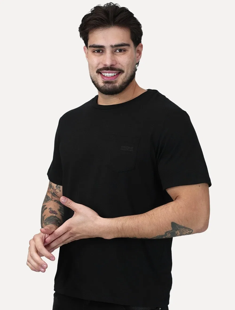 Camiseta Ellus Masculina Cotton Fine Easa Detail Pocket Classic Preta