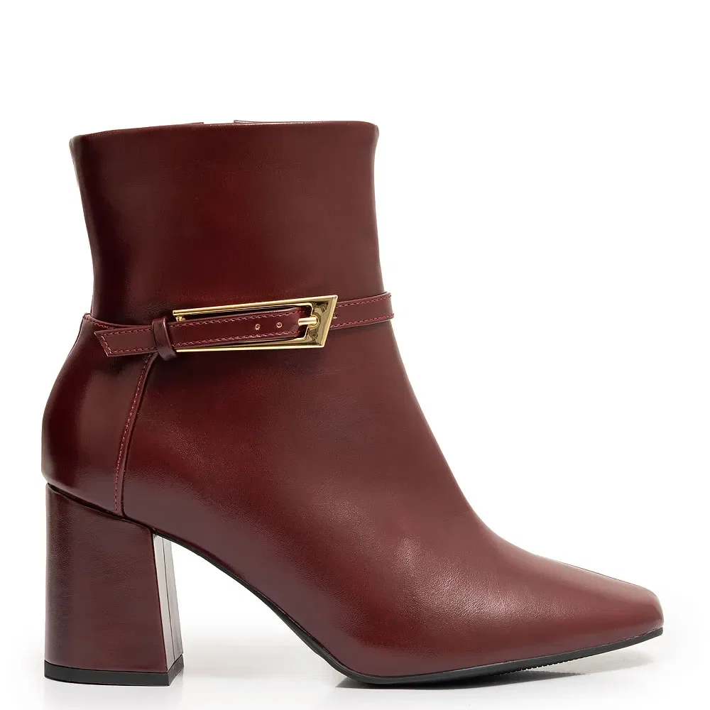 Ankle Boot Bordô Fivela