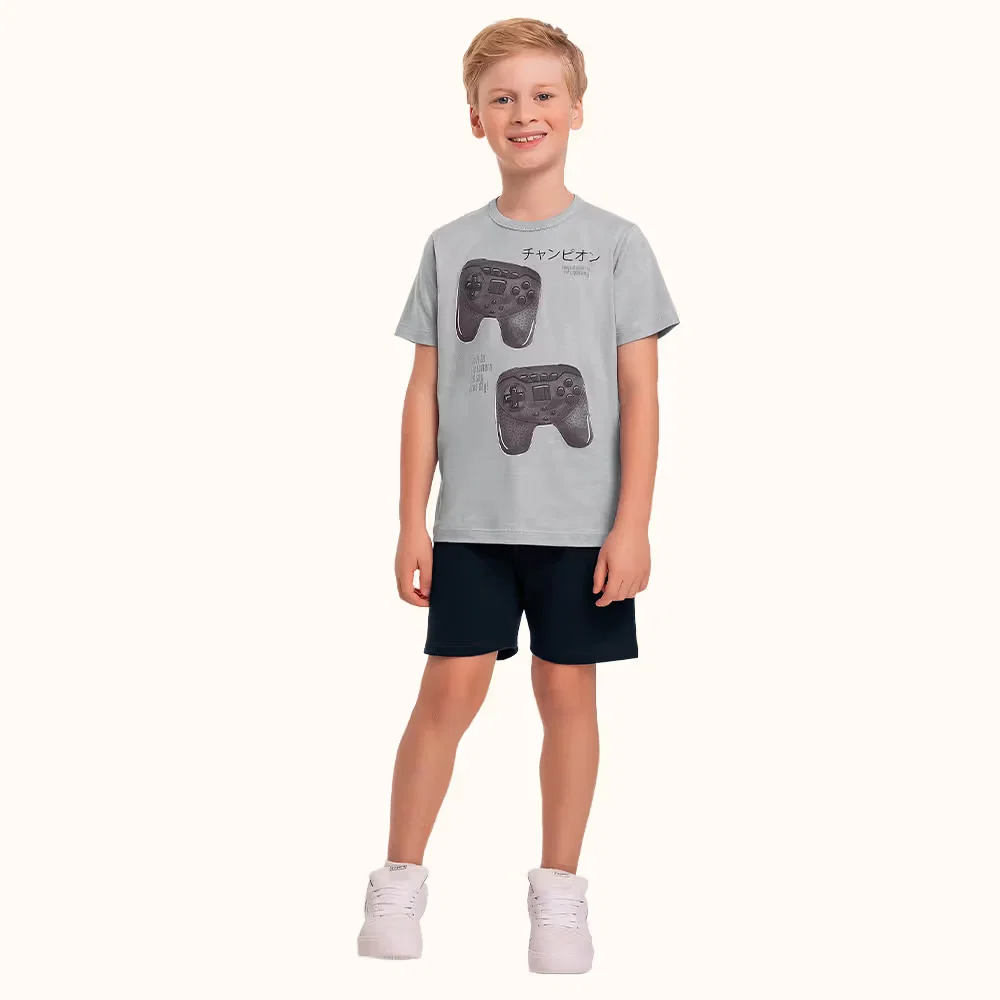 Conjunto camiseta em meia malha e bermuda em moletinho videogame