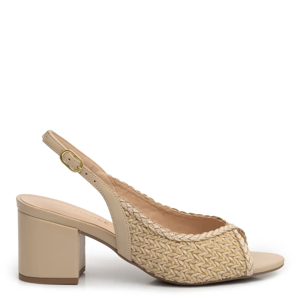 Sandália Peep Toe Off White Tressê