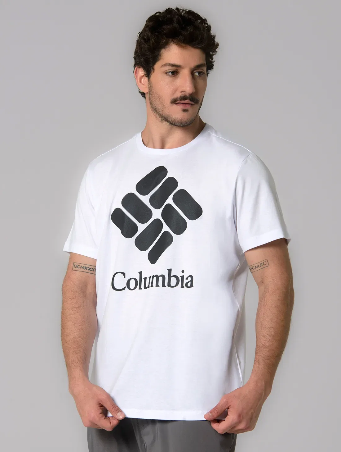 Camiseta Columbia Masculina CSC Stacked Logo II
