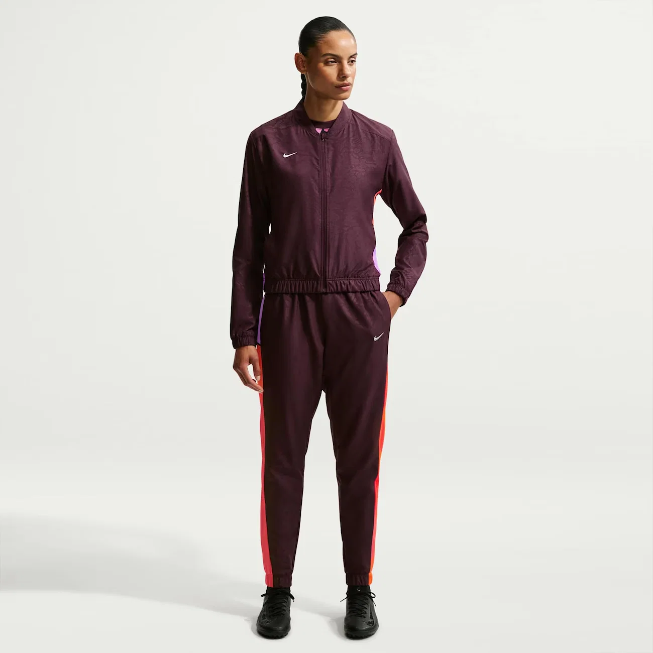 Agasalho Dri-FIT Nike Academy 25 Woven Feminino