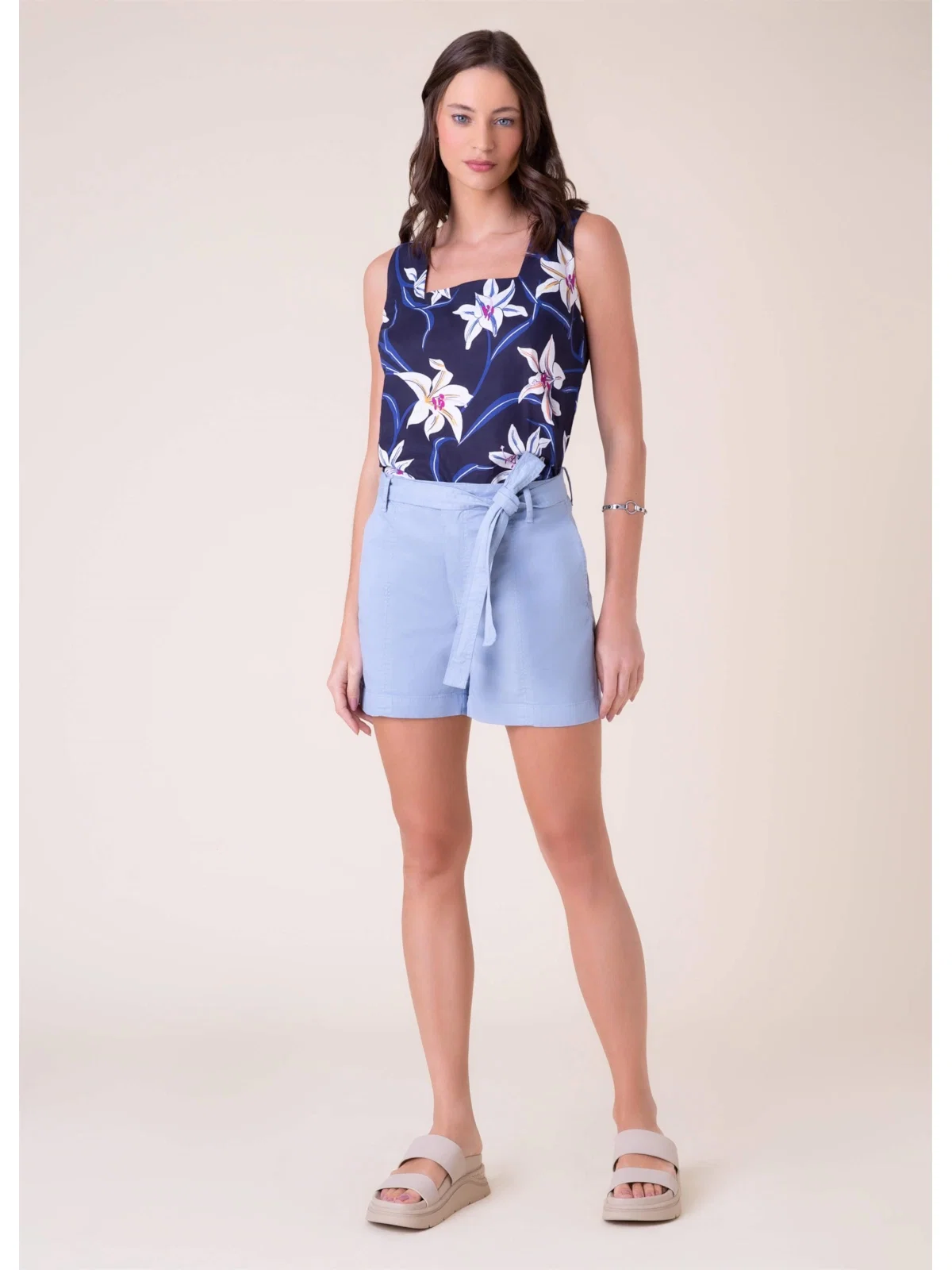 Bermuda Color Chloe Azul Claro
