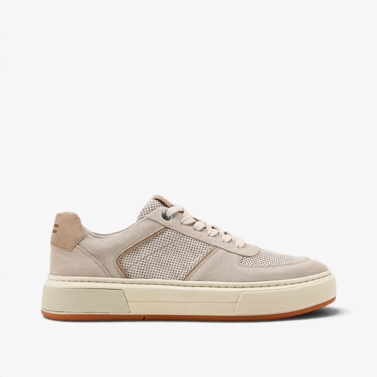 Tênis Nude Creme Camurça