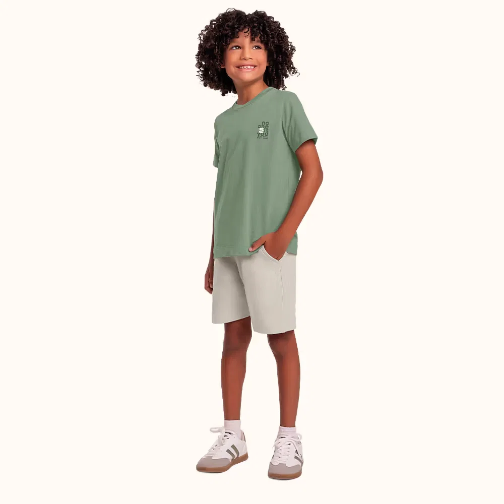 Conjunto camisa em meia malha e bermuda em moletinho — imagem 1