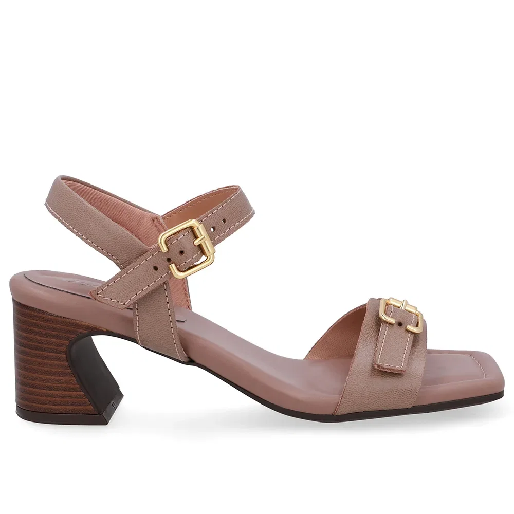 Sandália Couro Marrom Fendi Detalhe Fivela — imagem 1