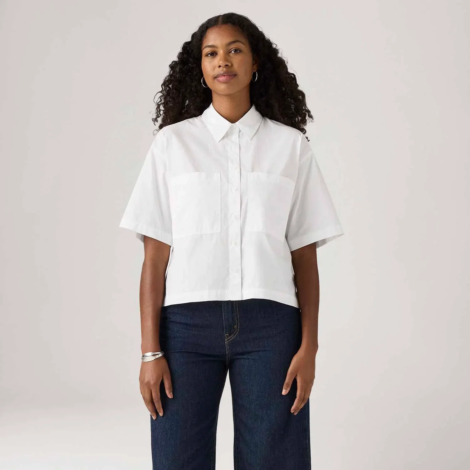 Camisa Levi's® Harlie Cropped Branca Manga Curta — imagem 1