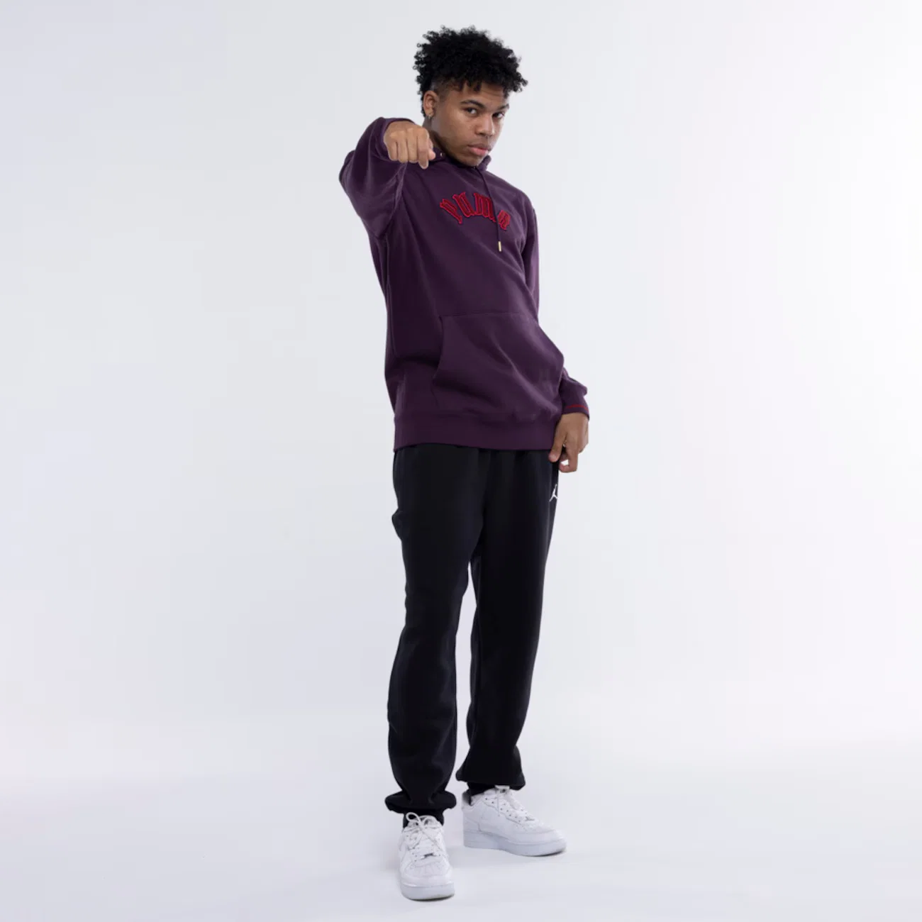 Blusão Puma com Capuz Classics Play Paris Hoodie