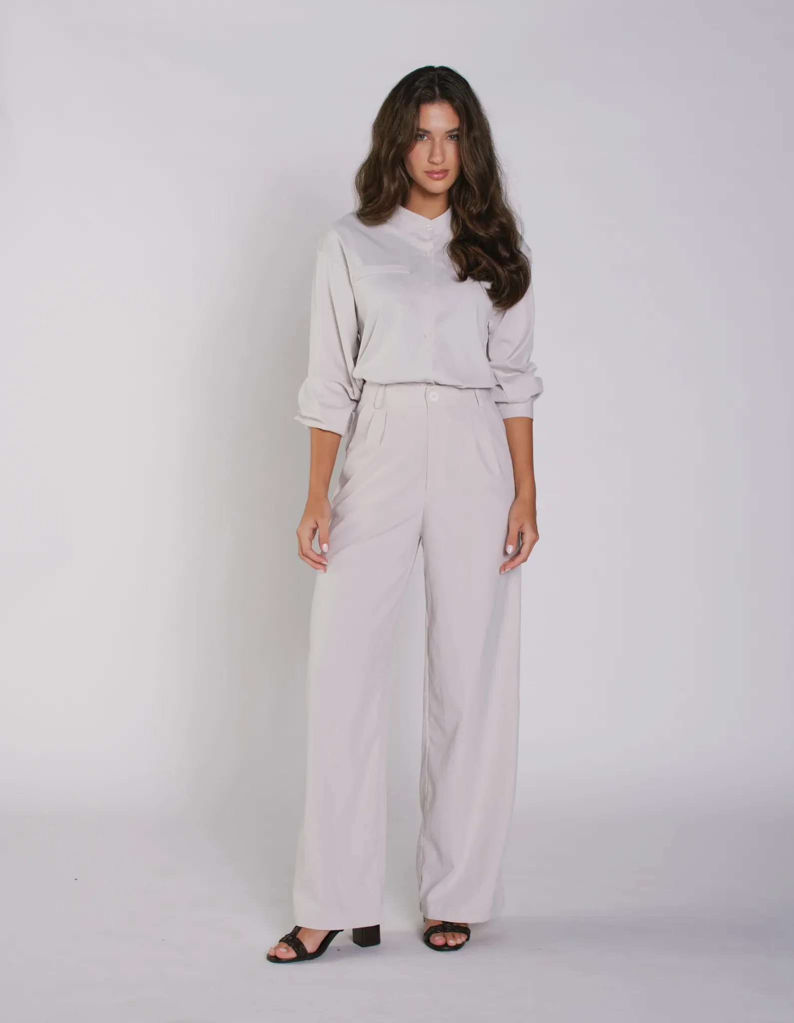 Calça Alfaiataria Pregas - Off White — imagem 1