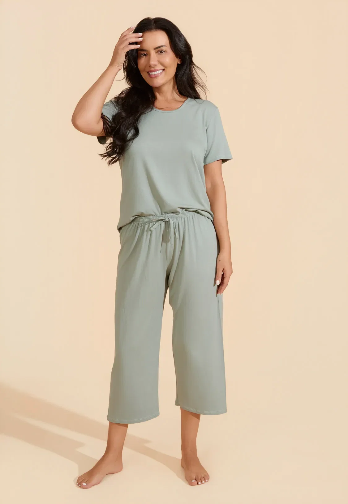 Pijama Manga Curta com Capri de Viscose Stretch — imagem 1