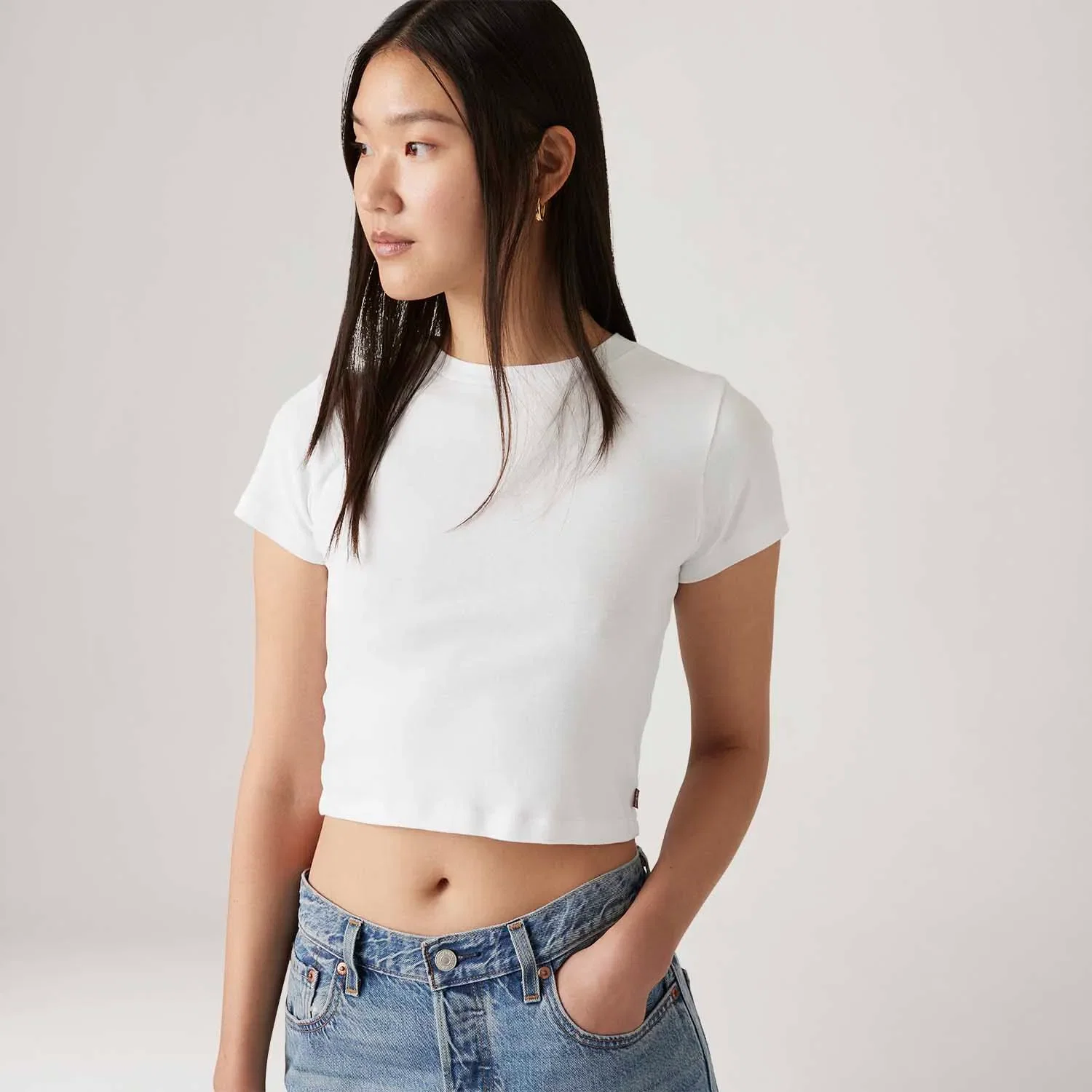 Camiseta Levi's® Essential Sporty Branca Manga Curta — imagem 1