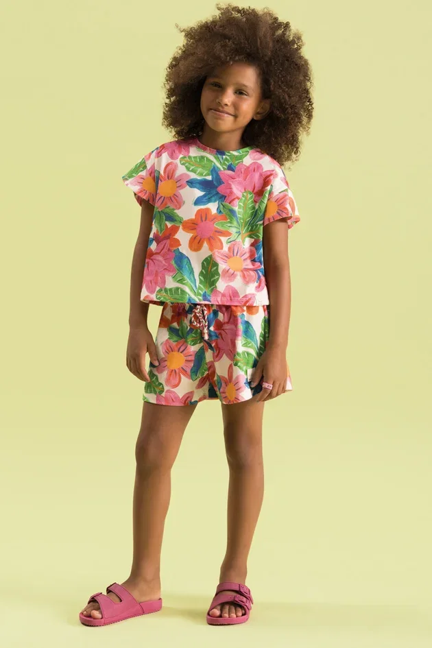 Conjunto Infantil em Malha Cotton Estampado com Blusa e Shorts