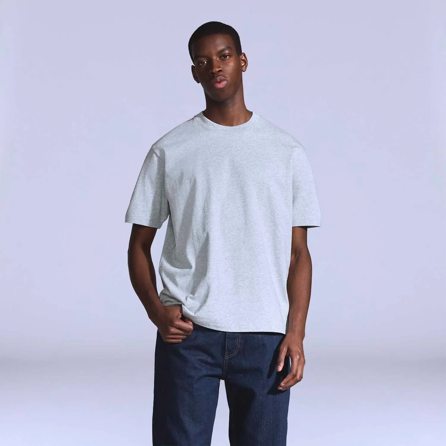 Camiseta Levi's® Blue Tab Relaxed Cinza
