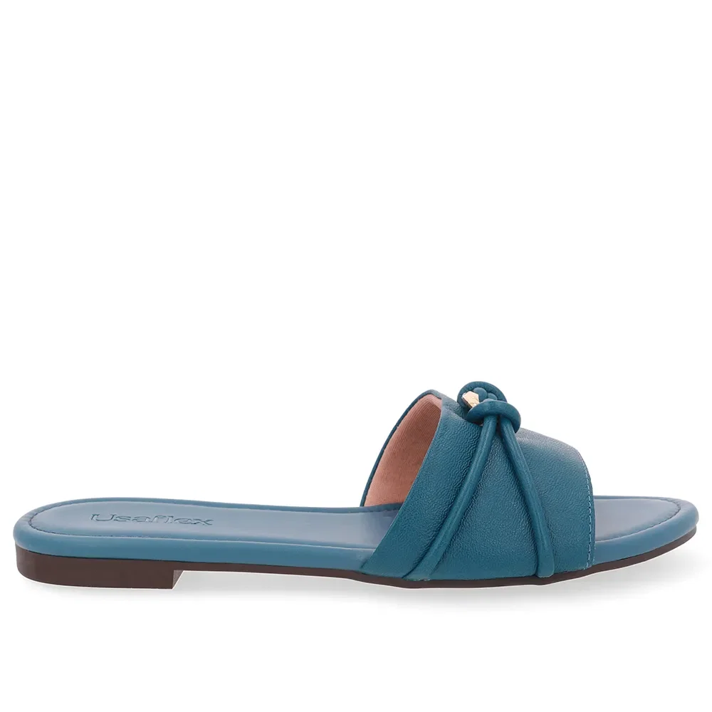Rasteira Bico Redondo Couro Azul Tira Enfeite — imagem 1