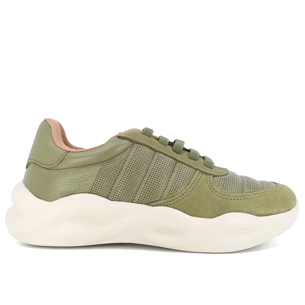 Tênis Casual Couro Verde Militar Laser — imagem 1