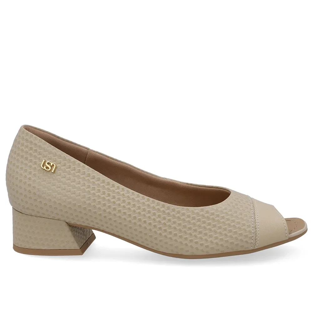 Peep Toe Em Couro Bege Texturizado Com Salto Bloco — imagem 1