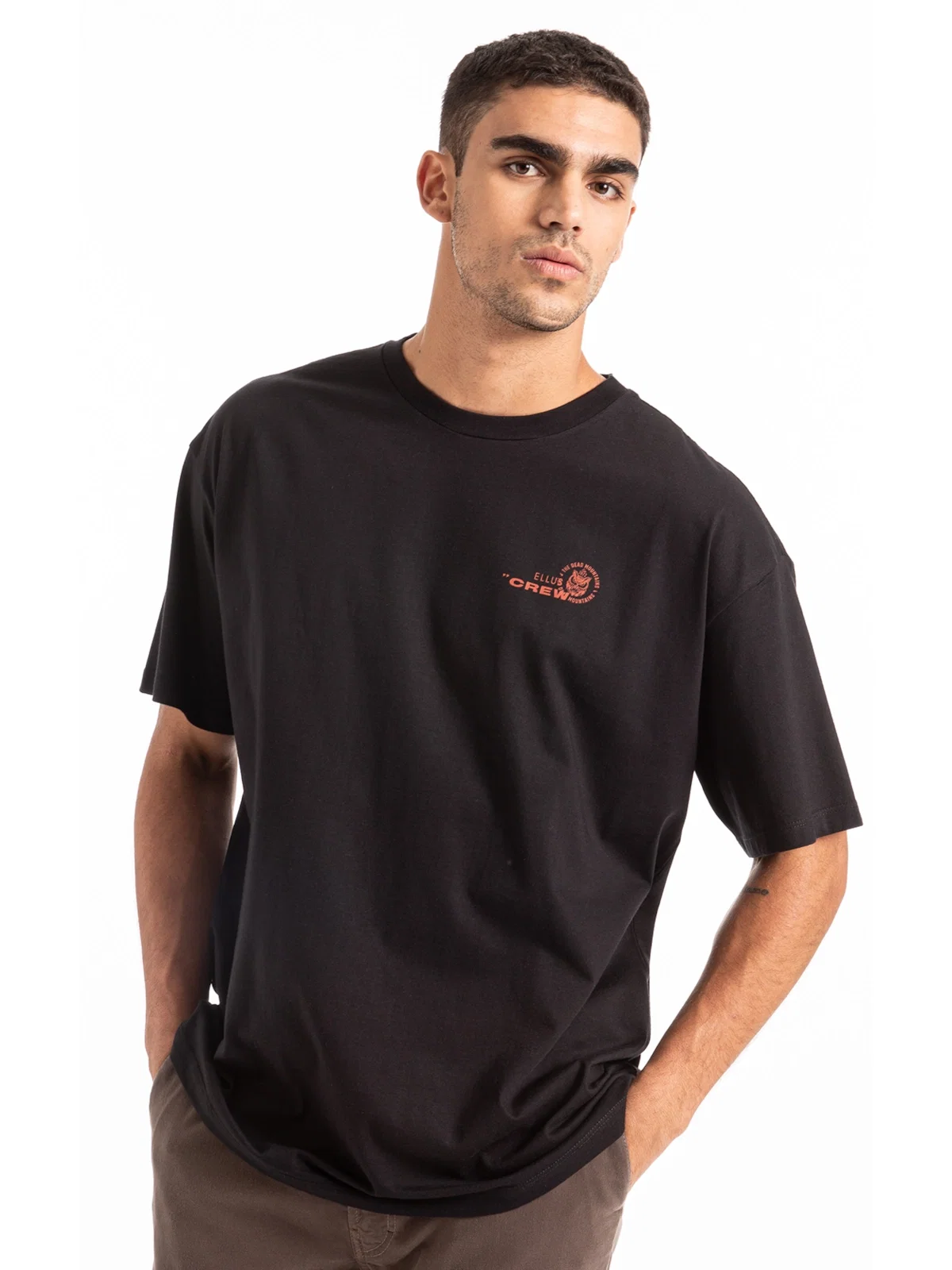 T-Shirt Ellus Crew Over Preto — imagem 1
