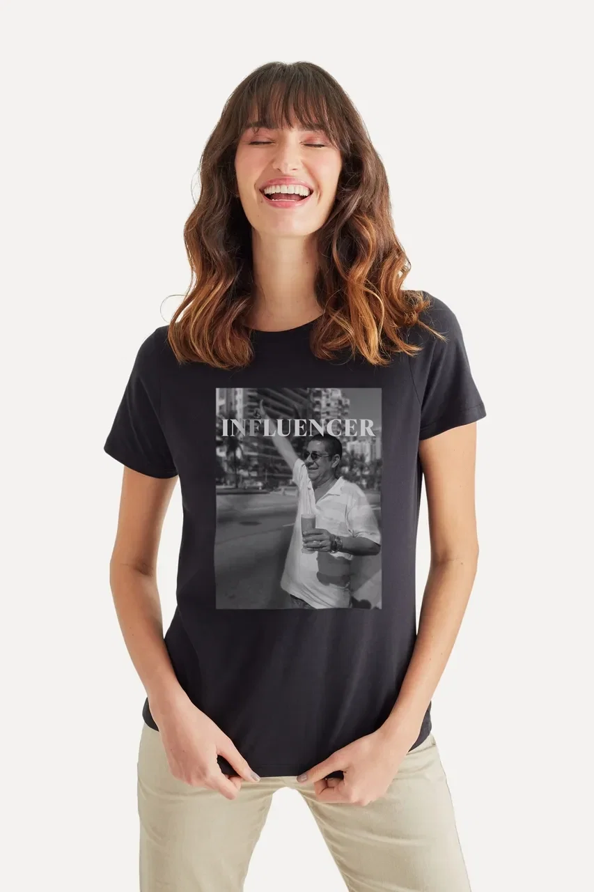 Camiseta Feminina Zeca Influencer Meme — imagem 1