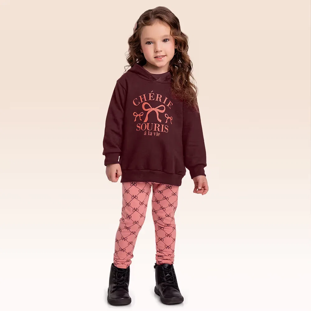 Conjunto blusão com capuz e legging