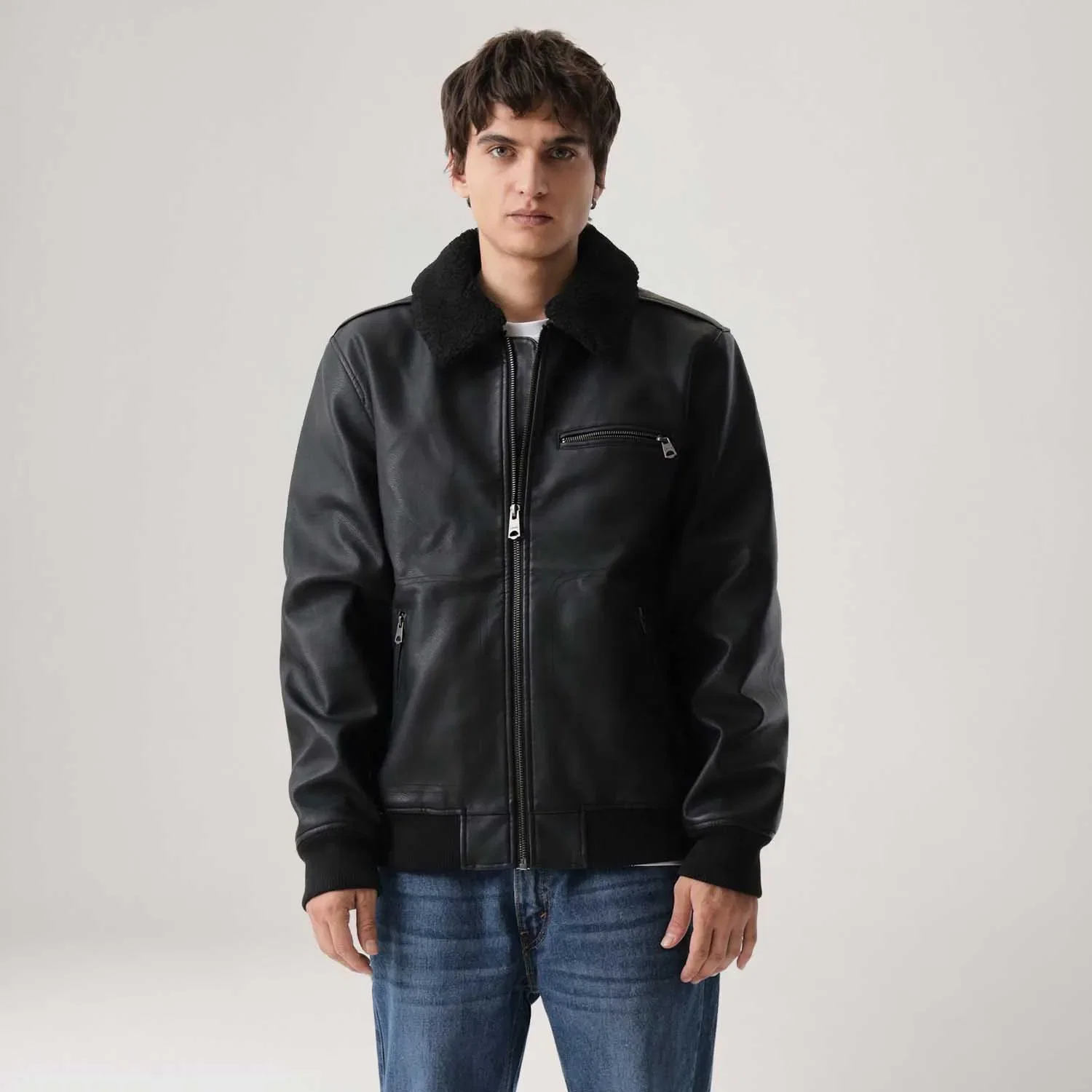 Jaqueta Couro Sintético Levi's® Giiia Aviator Preta — imagem 1