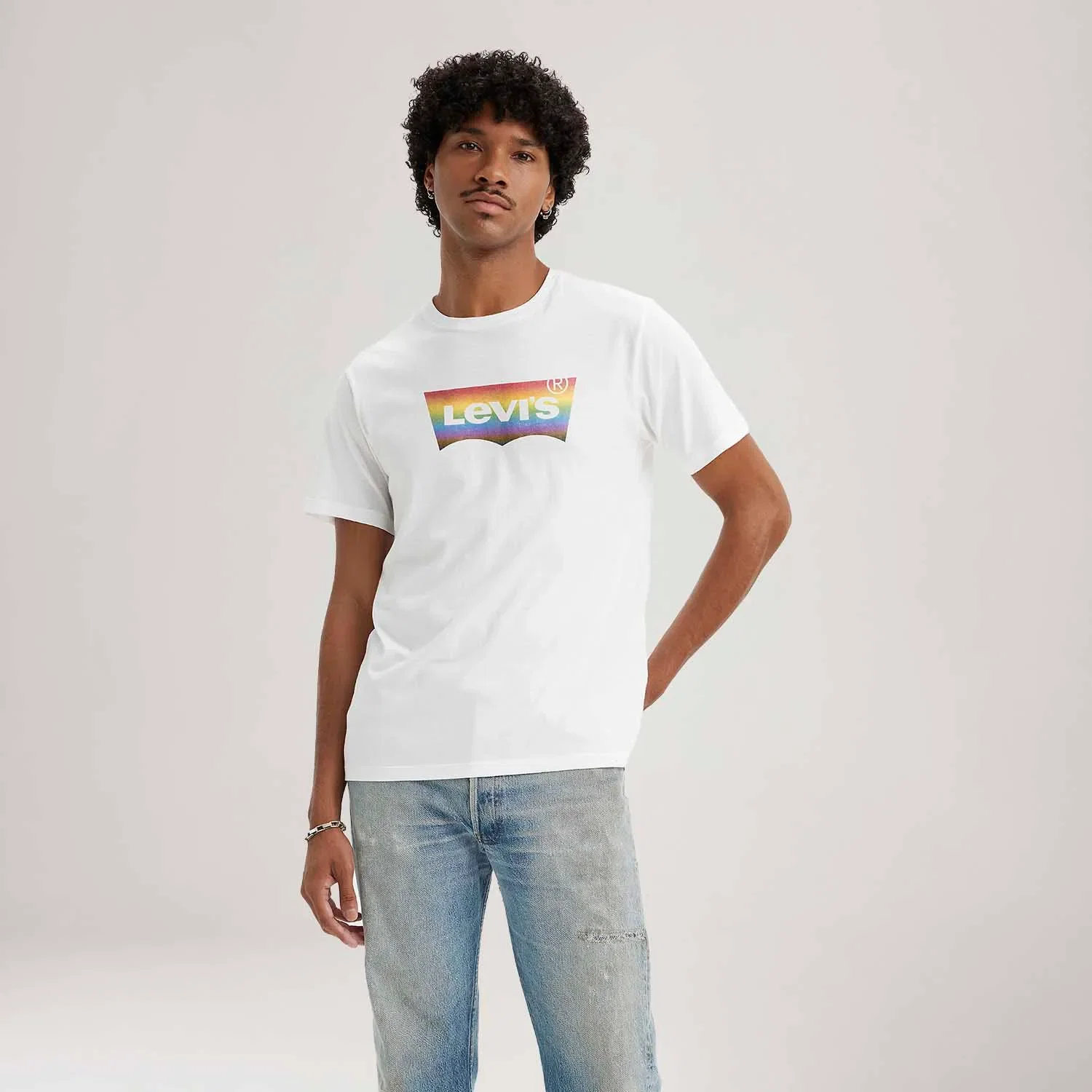Camiseta Levi's® Community Branca Manga Curta — imagem 1
