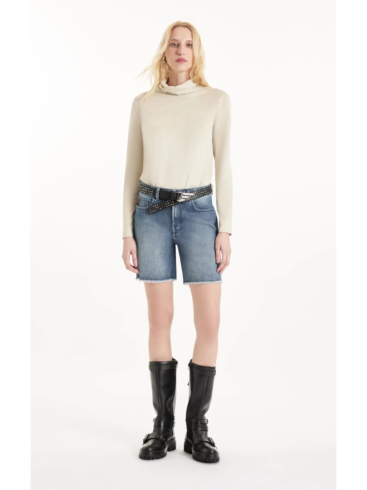Blusa Suede Turtleneck Sandy — imagem 1