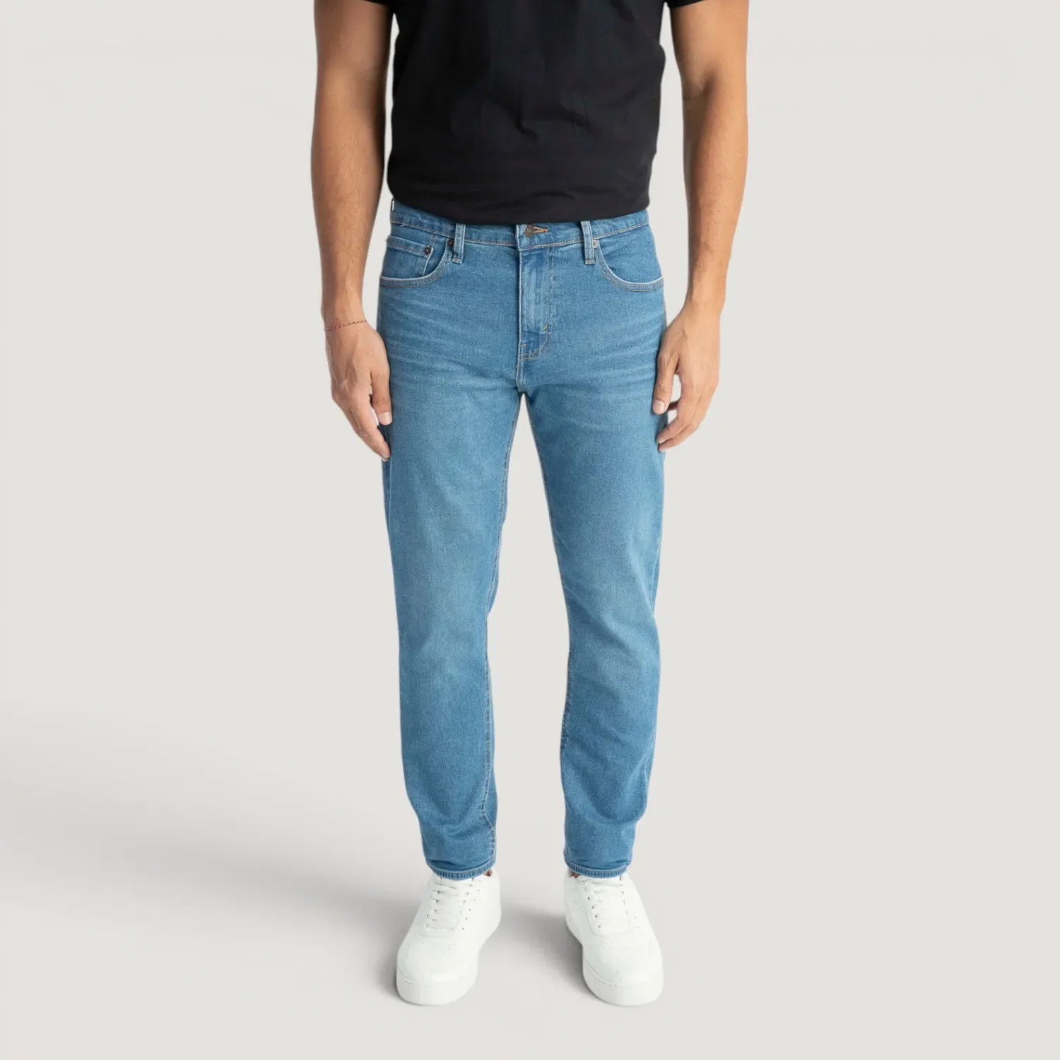 Calça Jeans Levi's® 512® Slim Taper Lavagem Clara — imagem 1